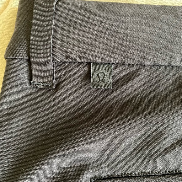 Lululemon Mens Commission Shorts 38 waist 11” inch inseam - Picture 8 of 8